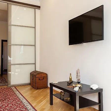 Apartment On Tamanska - Вулиця Дарії Гусяк Lviv Exterior photo