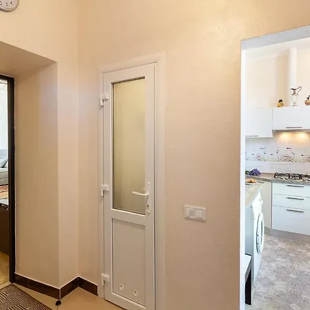 Apartment On Tamanska - Вулиця Дарії Гусяк Lviv Exterior photo