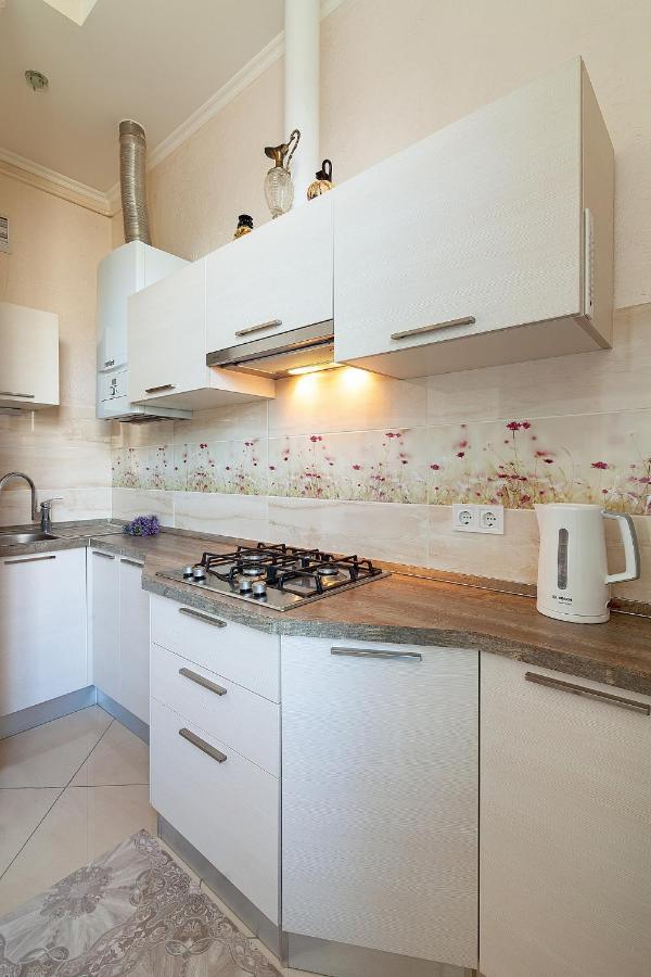 Apartment On Tamanska - вулиця дарії гусяк